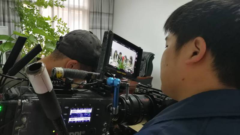 剧本杀式体验：伍家岗区广告片拍摄公司构建沉浸式消费决策路径